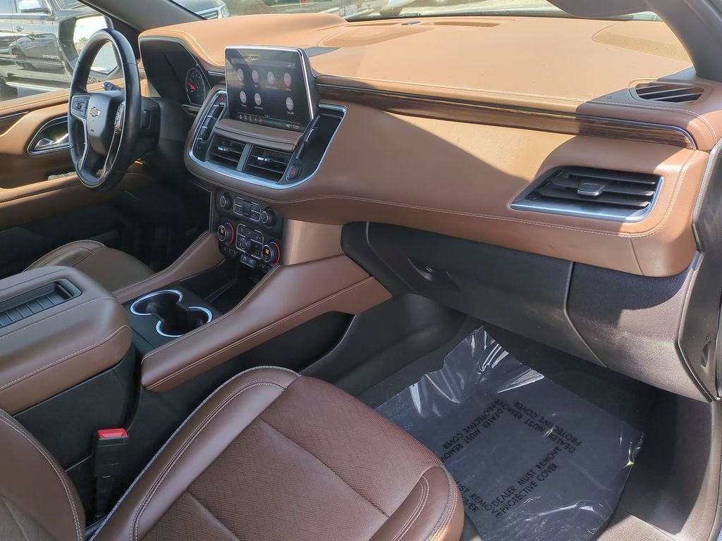 Used 2021 SHADOW GRAY METALLIC Chevrolet High Country image 36