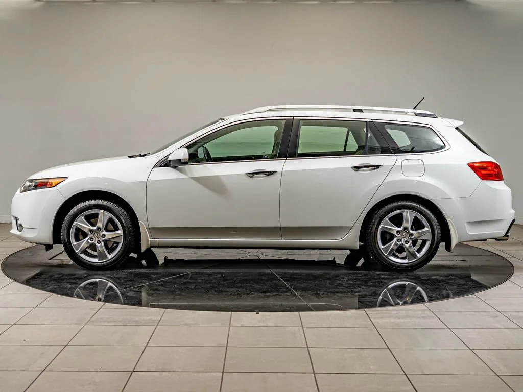 Used 2012 Bellanova White Pearl Acura 5dr Sport Wgn I4 Auto Tech Pkg image 5