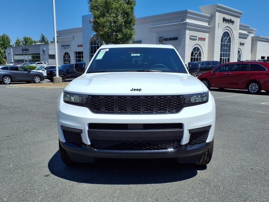 2025 Jeep Grand Cherokee L Limited - Photo 2