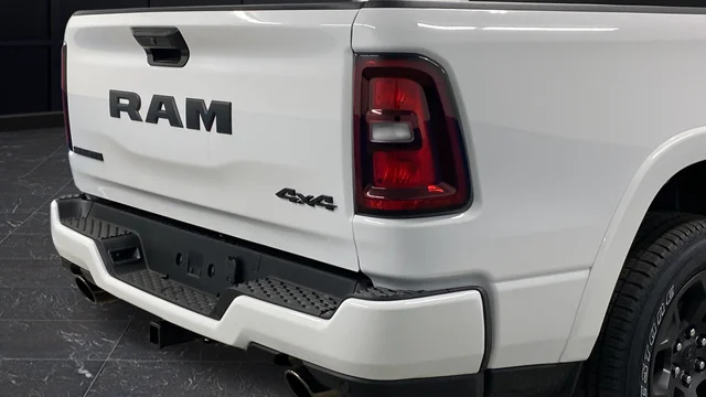 New 2026 Bright White Clear-Coat Exterior Paint RAM Big Horn/Lone Star image 41
