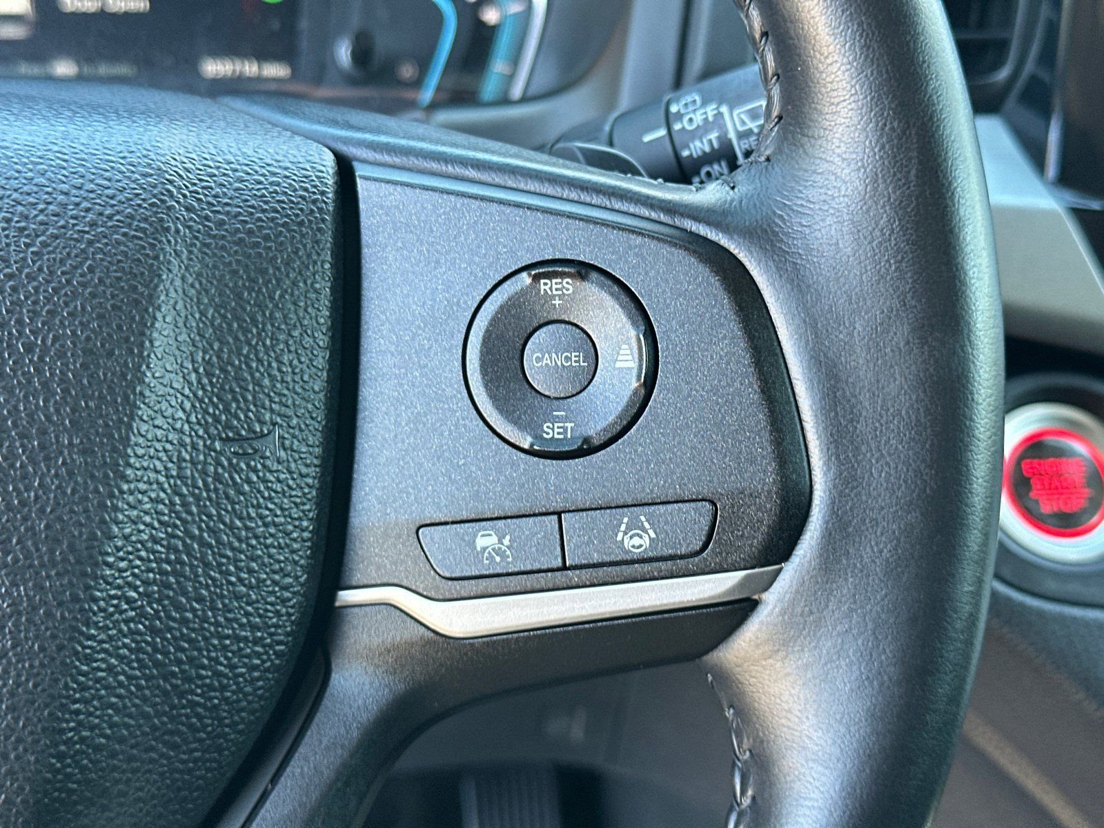 Used 2023 Gray Honda EX-L image 24