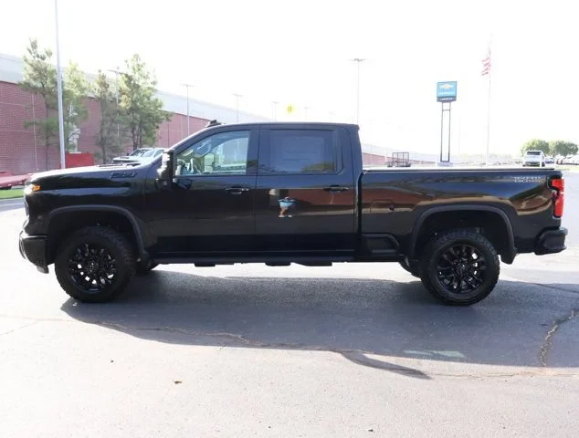 2026 Chevrolet Silverado 2500 HD LTZ - Photo 37