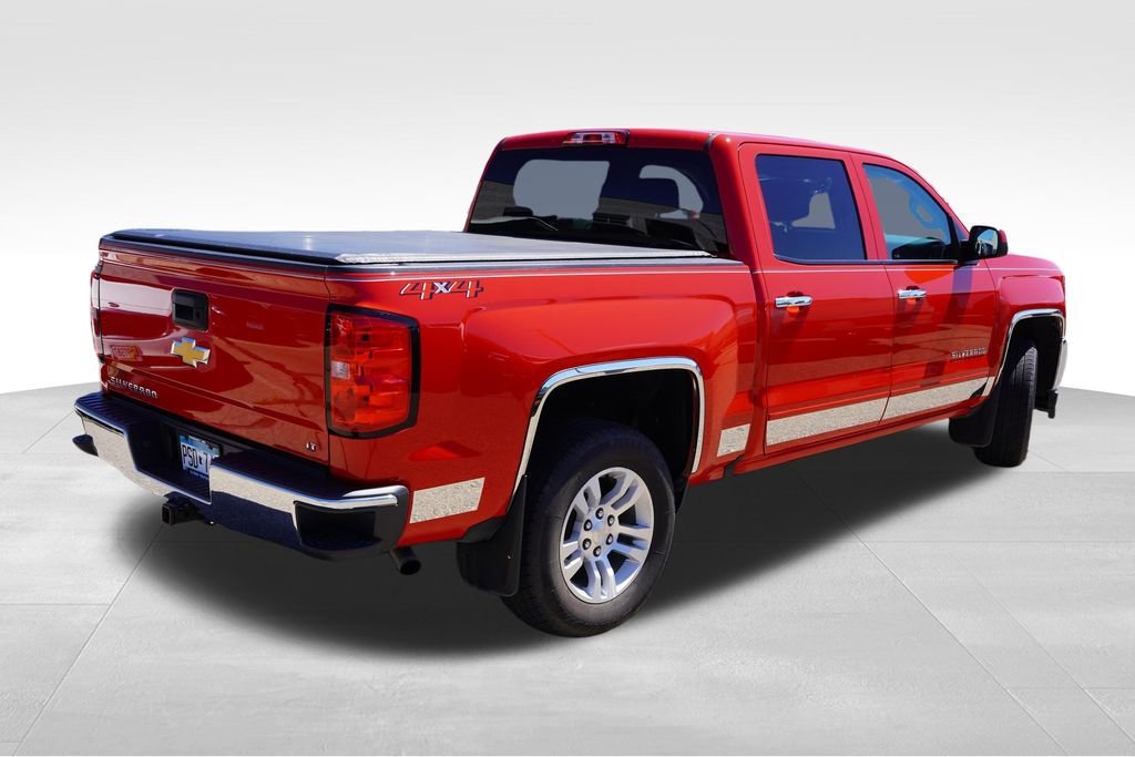 Used 2018 RED HOT Chevrolet LT image 3