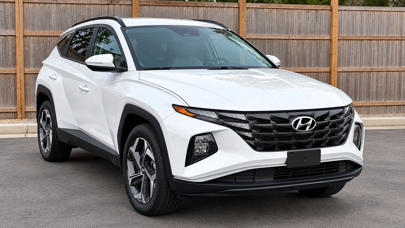 Used 2024 White Pearl Hyundai SEL image 1