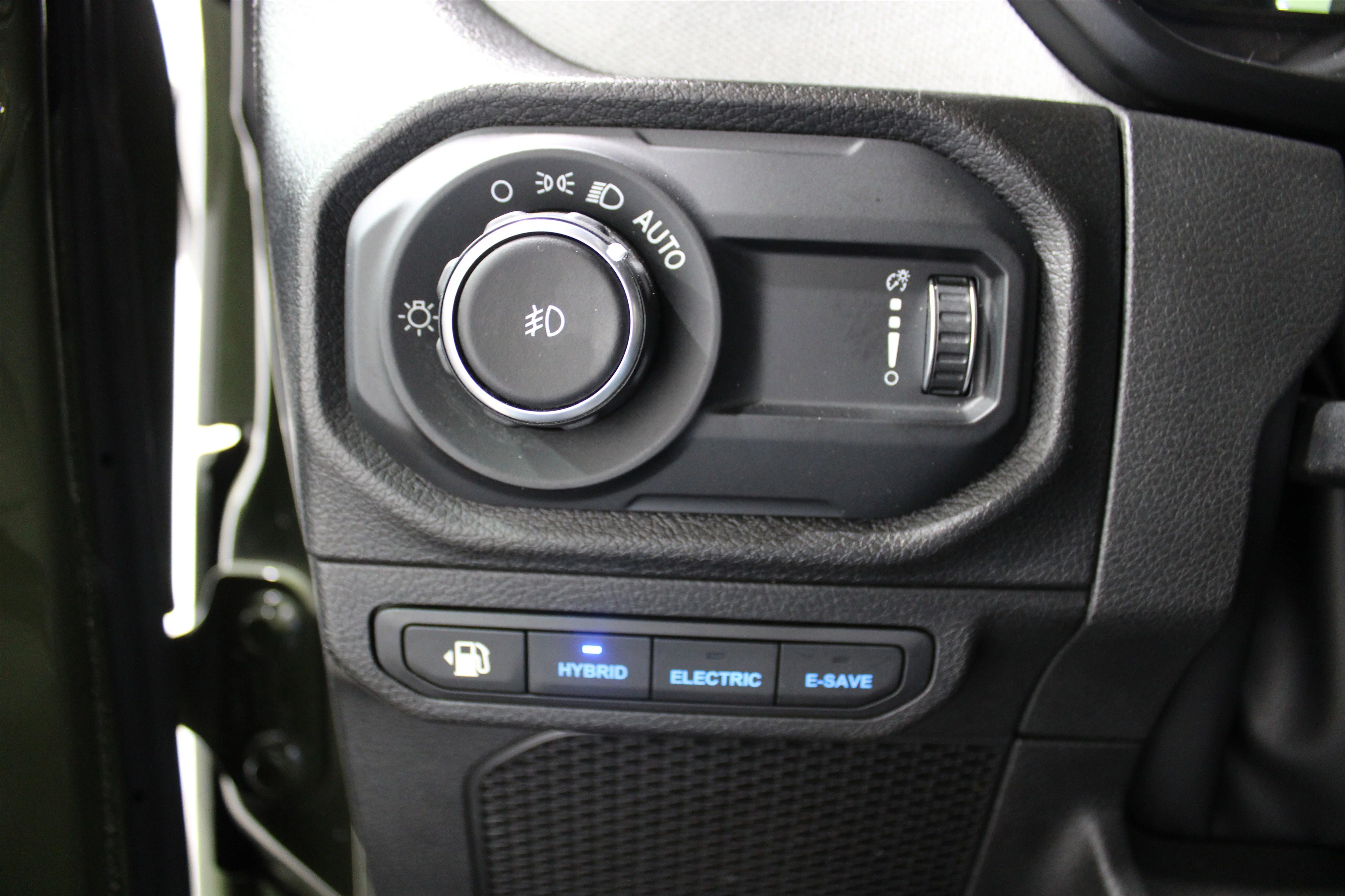 2024 Jeep Wrangler 4xe Willys 4XE - Photo 9