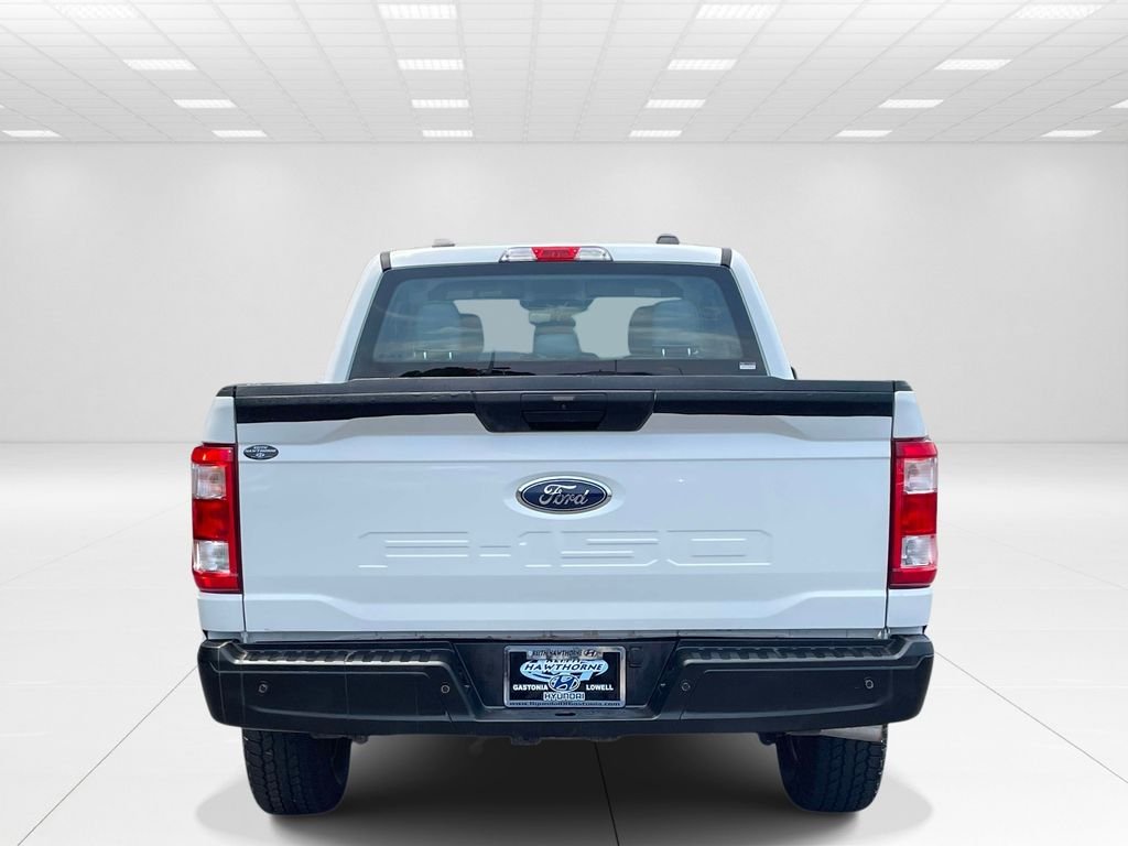 Used 2021 White Ford XL image 5