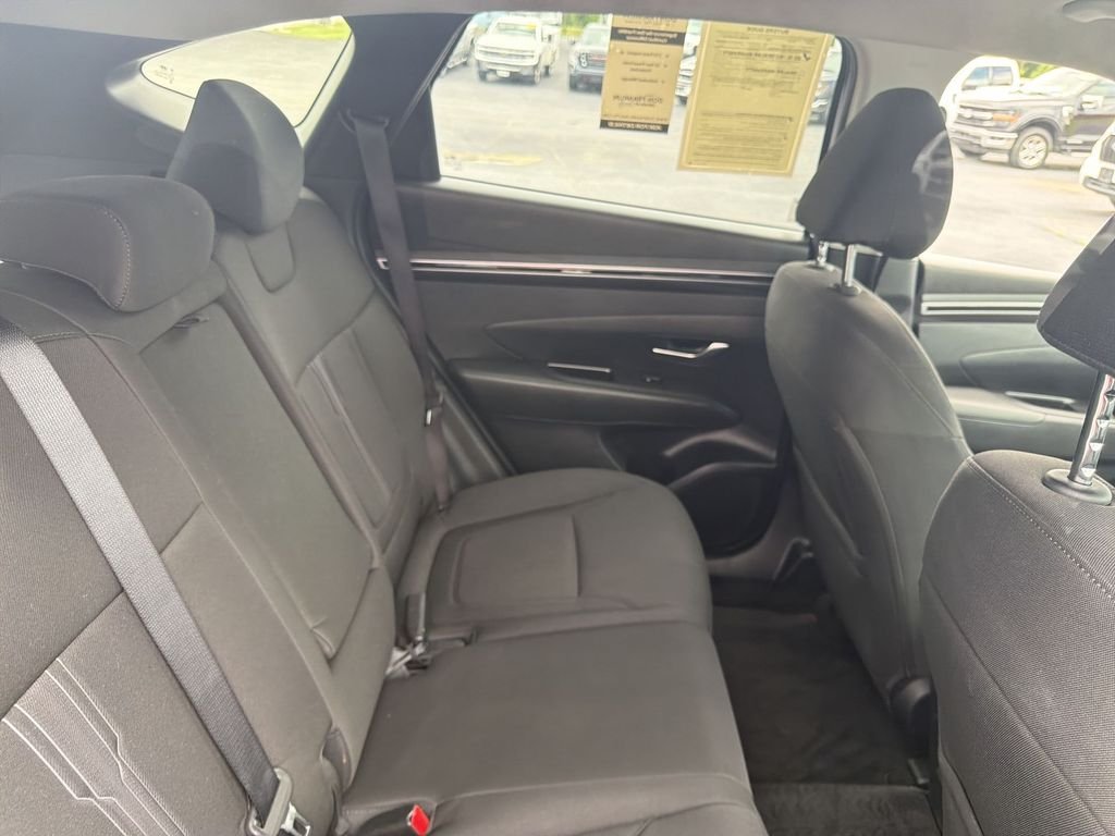 Used 2023 White Hyundai SEL image 14