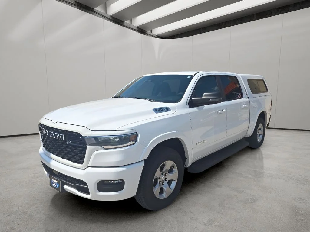 Used 2026 White Ram  image 1