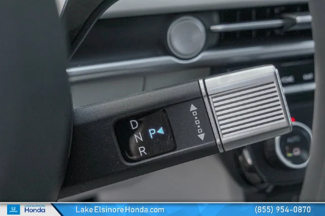 Used 2026 White Pearl Hyundai SEL image 23