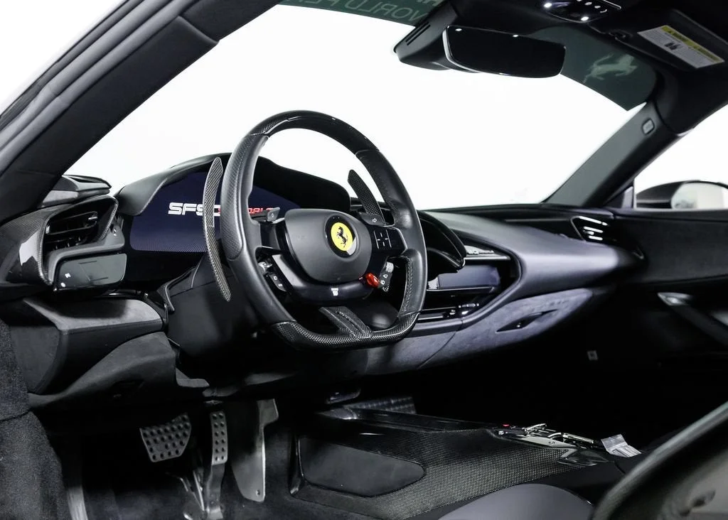 Certified Used 2022 Nero Ferrari Base image 14