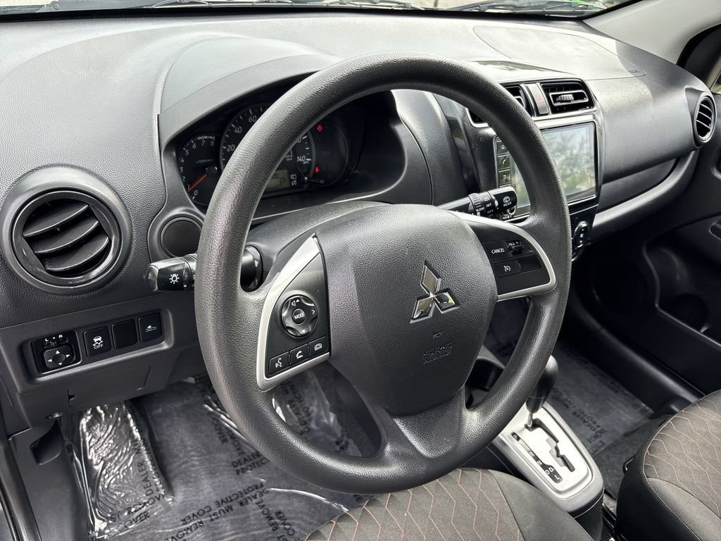 Used 2024  Mitsubishi  image 11