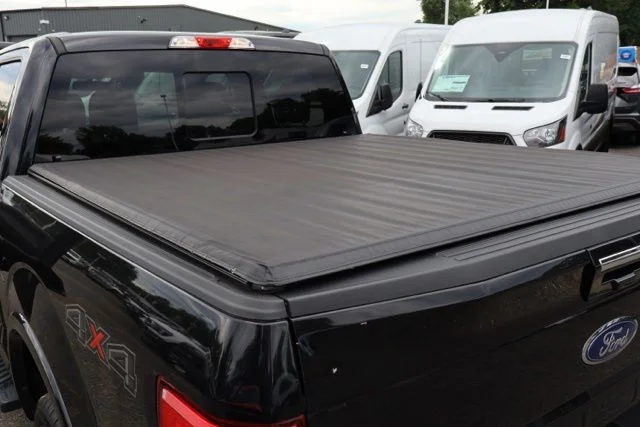 Used 2019 Black Metallic Ford Lariat image 12