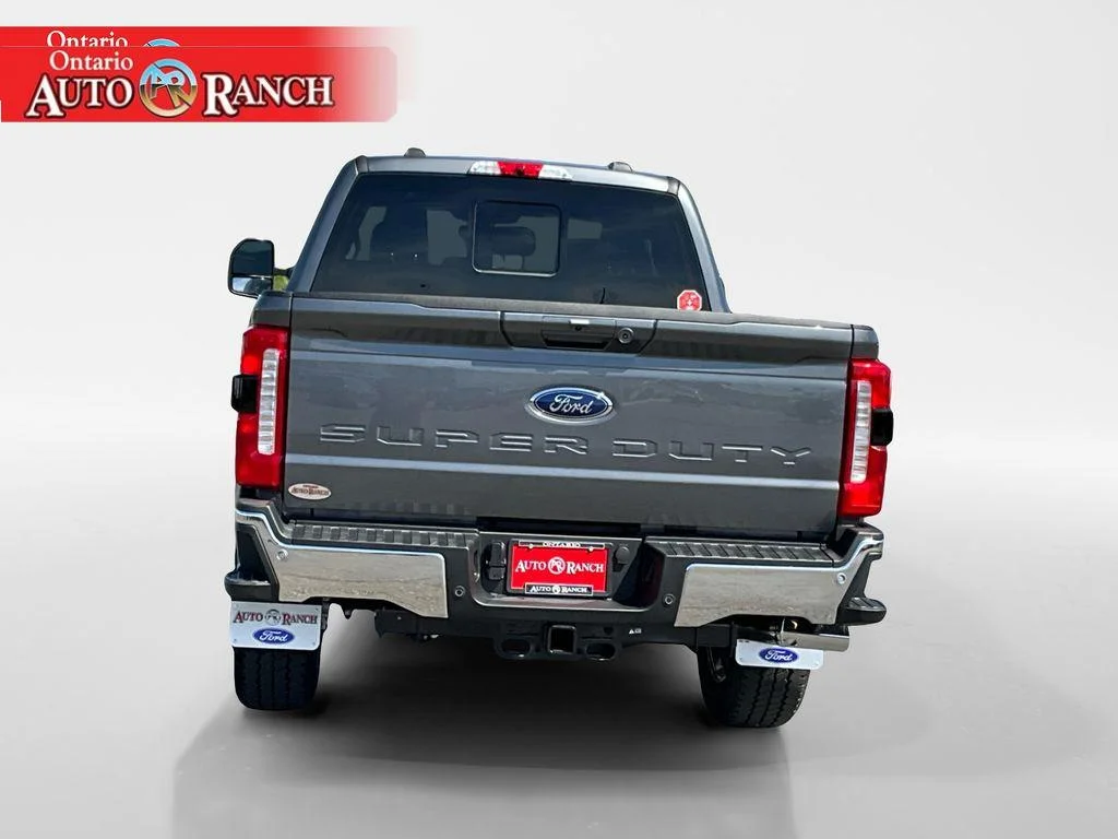 New 2026 Carbonized Gray Metallic Ford LARIAT image 4
