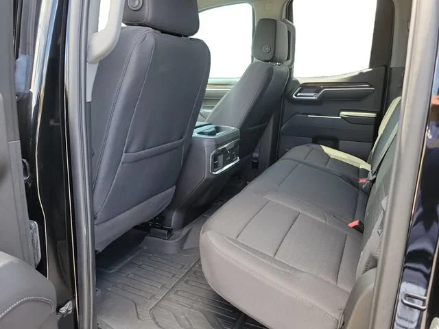 Used 2025 Onyx Black GMC Elevation image 27