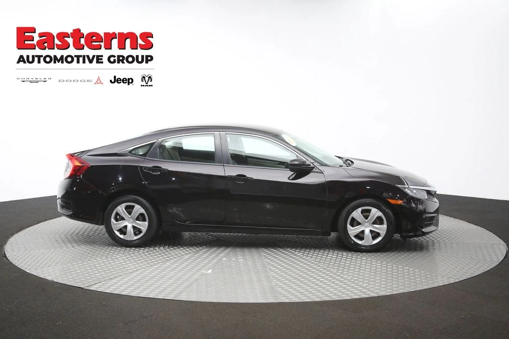Used 2018 Black Honda LX image 43