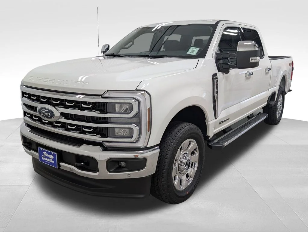 New 2026 Star White Metallic Tri-Coat Ford F-250® Lariat® image 24