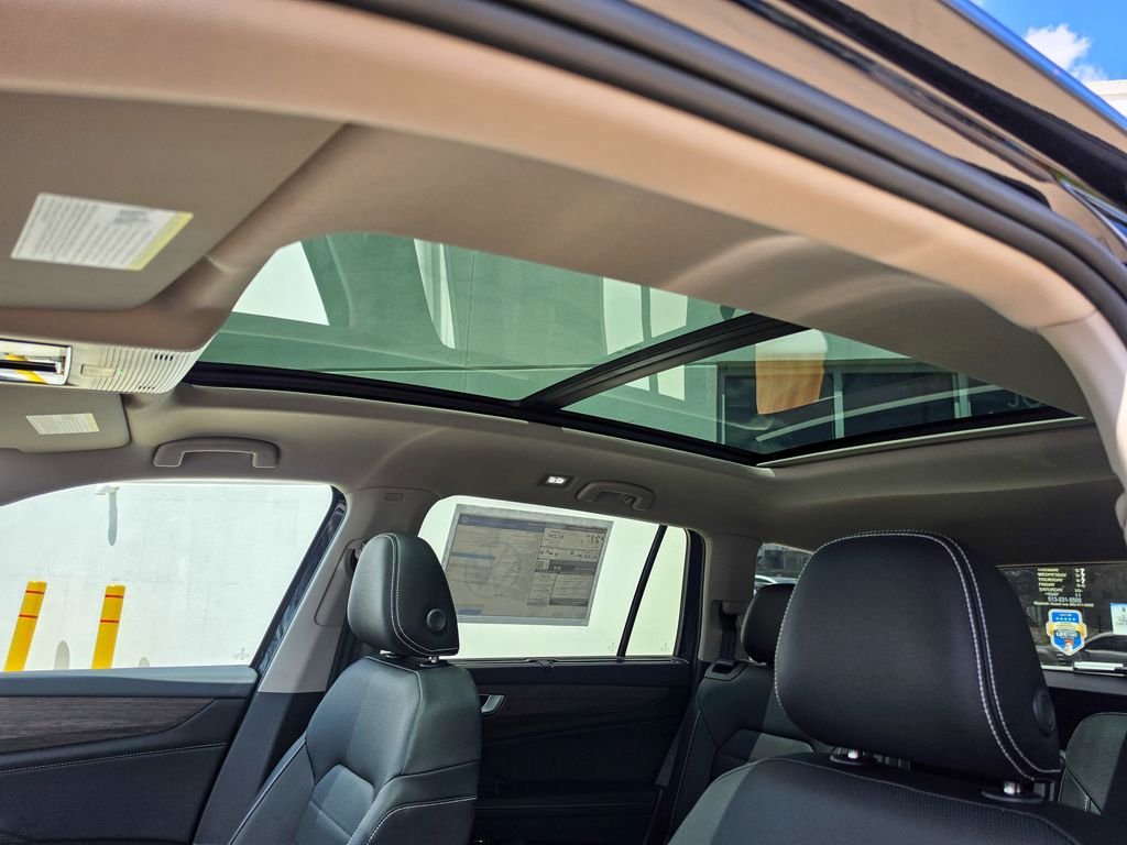 2026 Volkswagen Atlas SEL - Photo 13