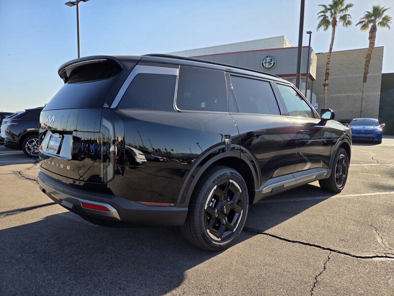 New 2027 Ebony Black Kia EX image 3