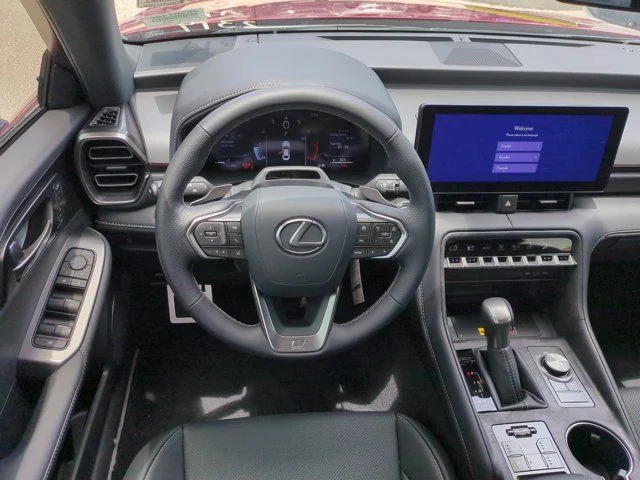 2026 Lexus IS 350 F SPORT - Photo 15