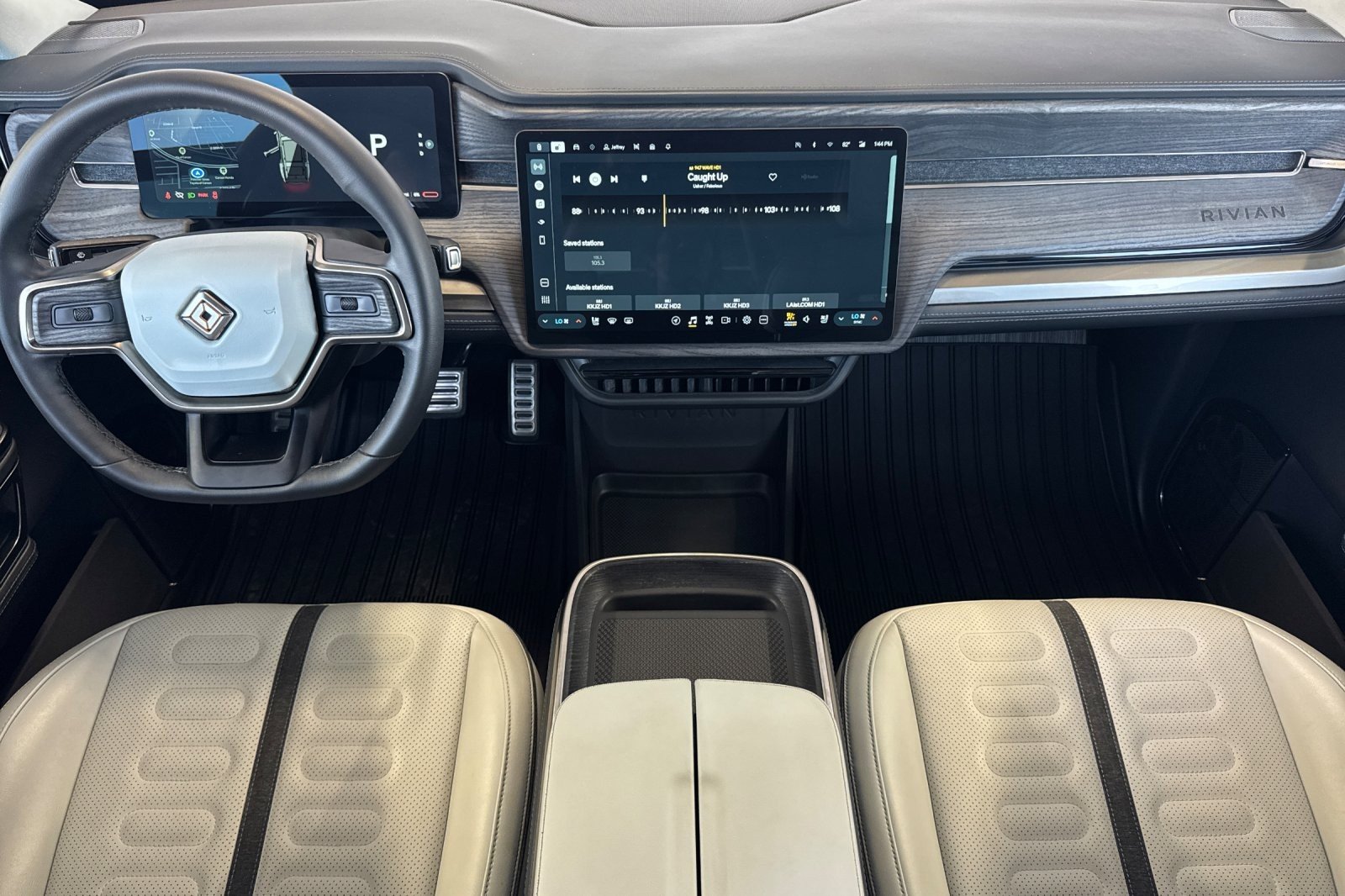 Used 2024 GRAY Rivian Adventure image 12