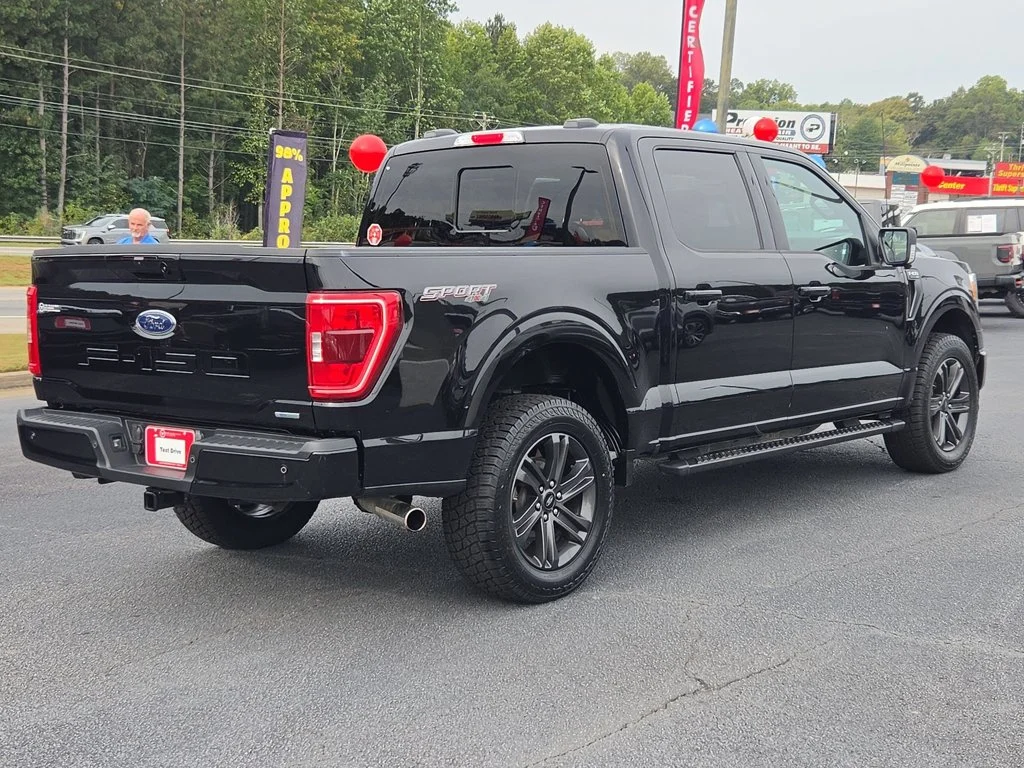 Used 2023  Ford XLT image 5