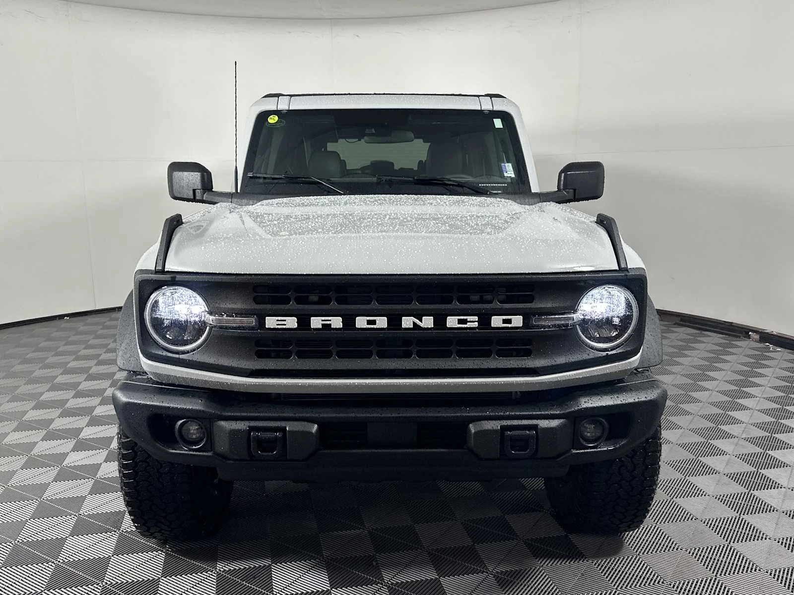 New 2026 Avalanche Gray Ford Big Bend image 2