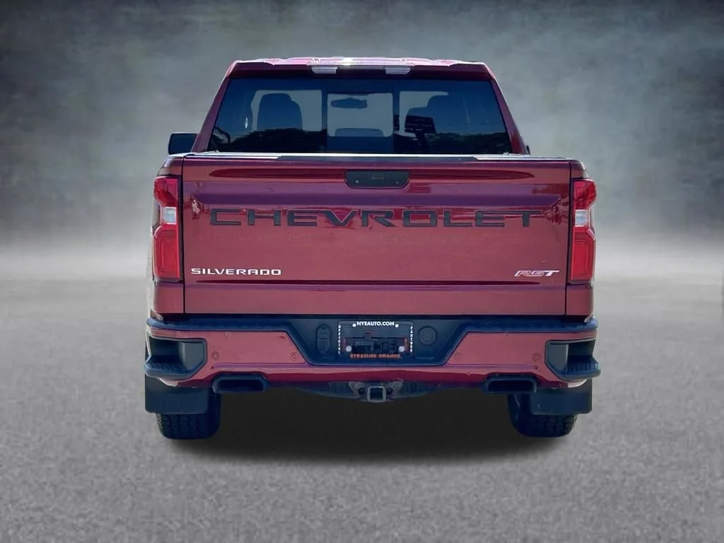 Used 2020 CAJUN RED TINTCOAT Chevrolet RST image 4