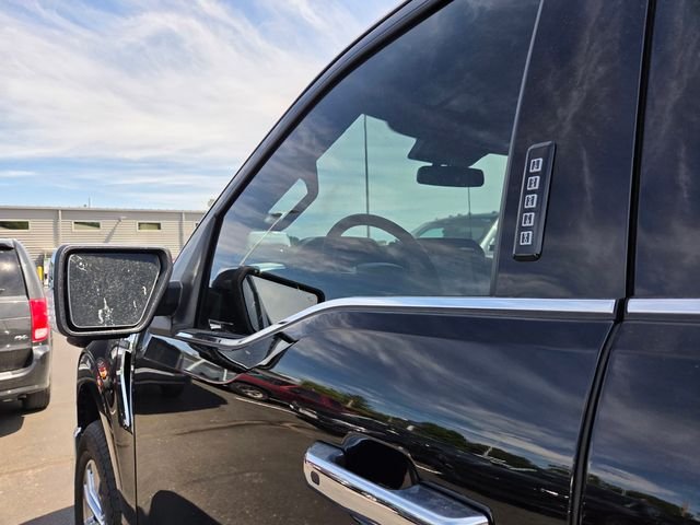 Used 2024 Black Metallic Ford Lariat image 35