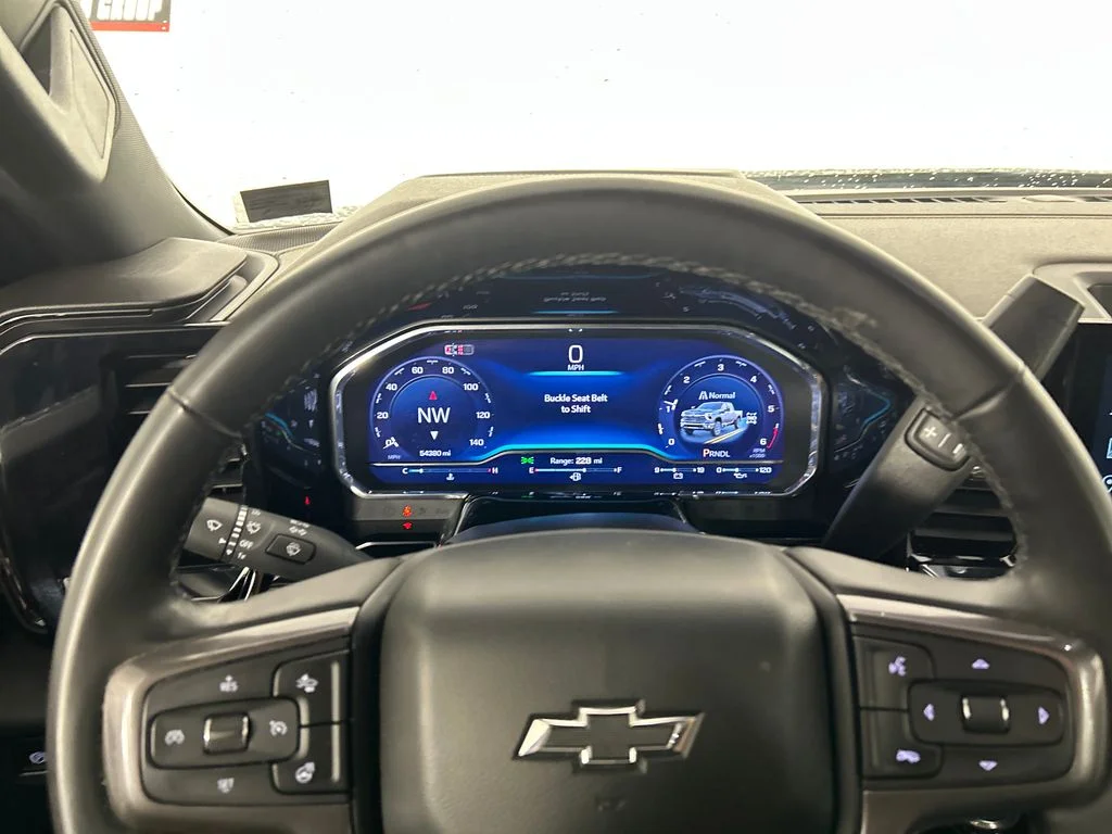 Used 2024 Gray Chevrolet ZR2 image 14