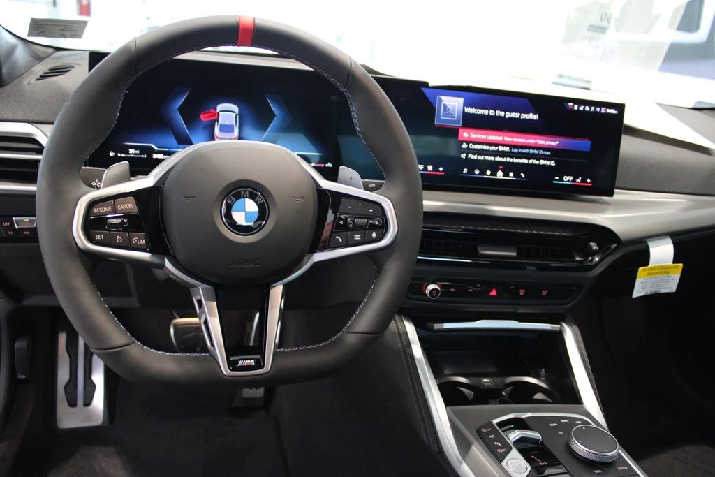 2026 BMW 4 Series M440i - Photo 16