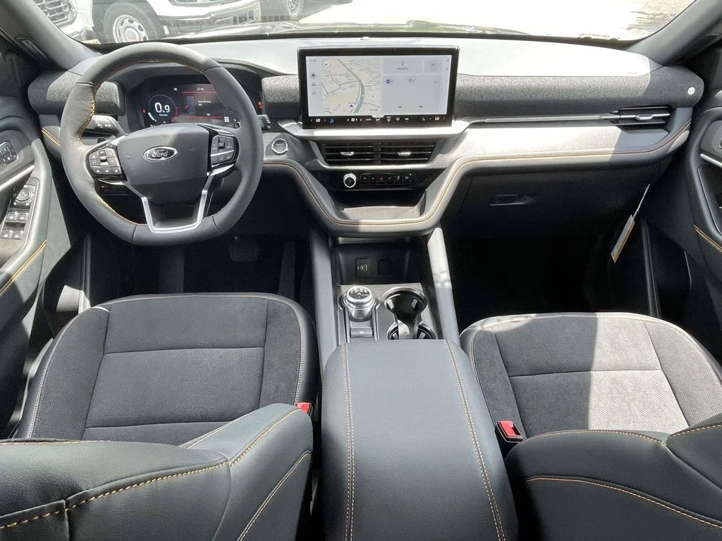 2026 Ford Explorer Tremor - Photo 11
