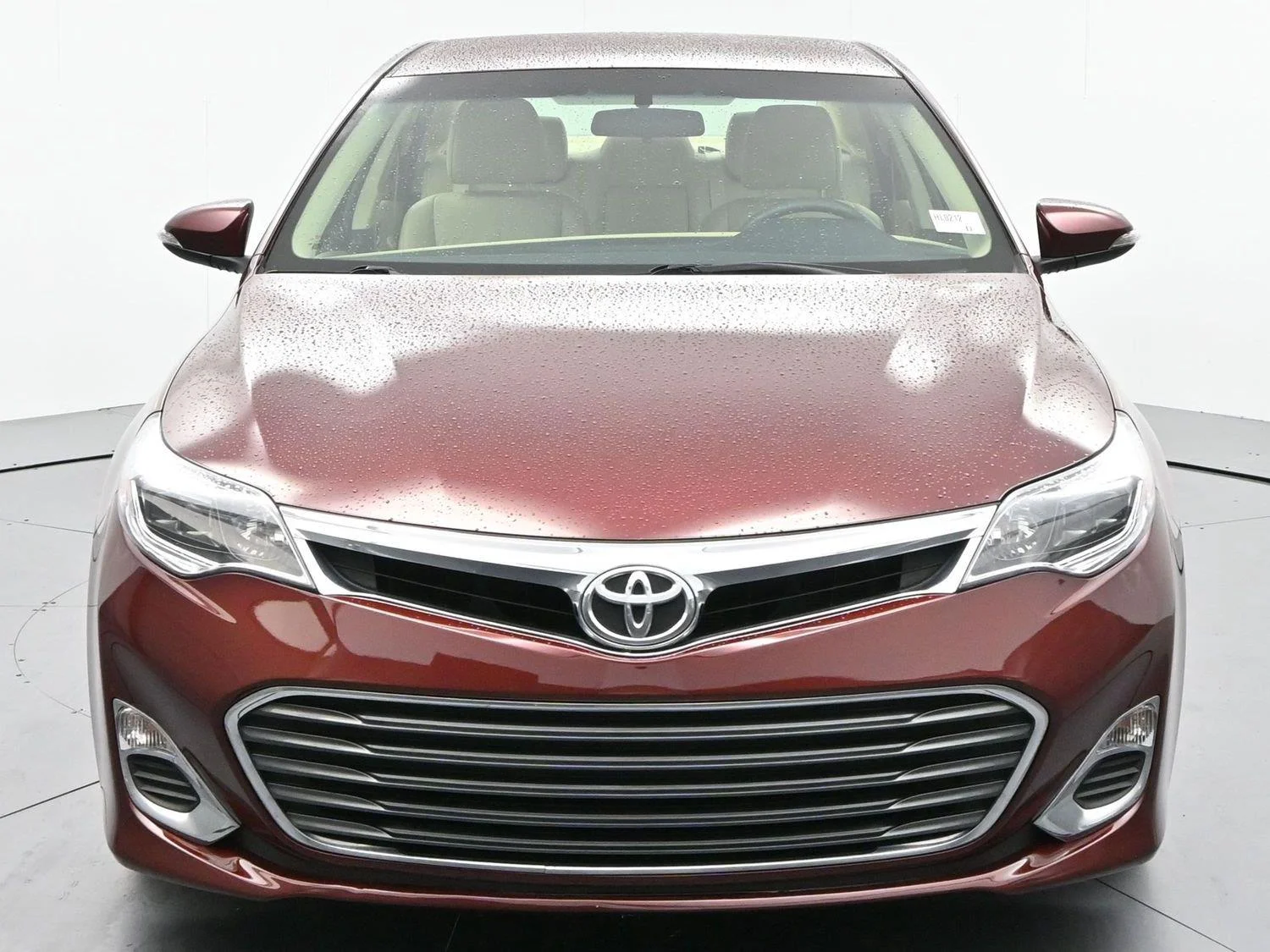 Used 2015 Ooh La La Rouge Mica Toyota XLE image 2