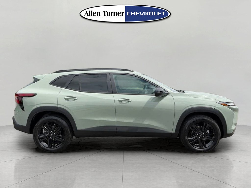Used 2026 Cacti Green Chevrolet ACTIV image 3