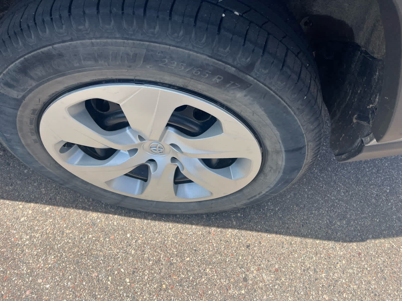 Certified Used 2021 Silver Sky Metallic Toyota LE image 4