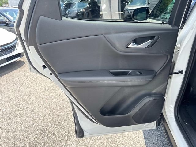 Used 2021 White Chevrolet LT image 15