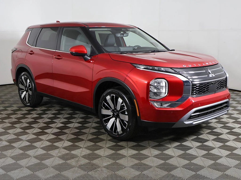 2025 Mitsubishi Outlander SE - Photo 58