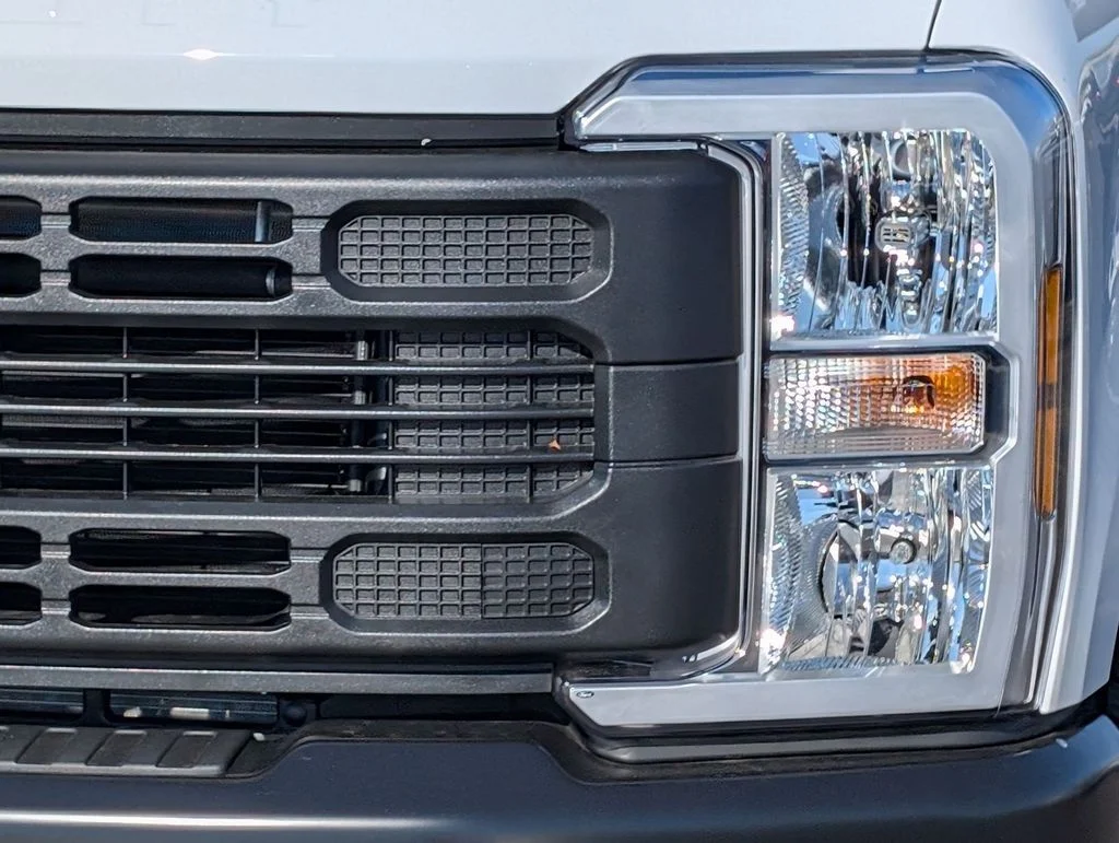 New 2026 Oxford White Ford F-350® XL image 12