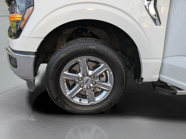 Used 2025 White Ford XLT image 29