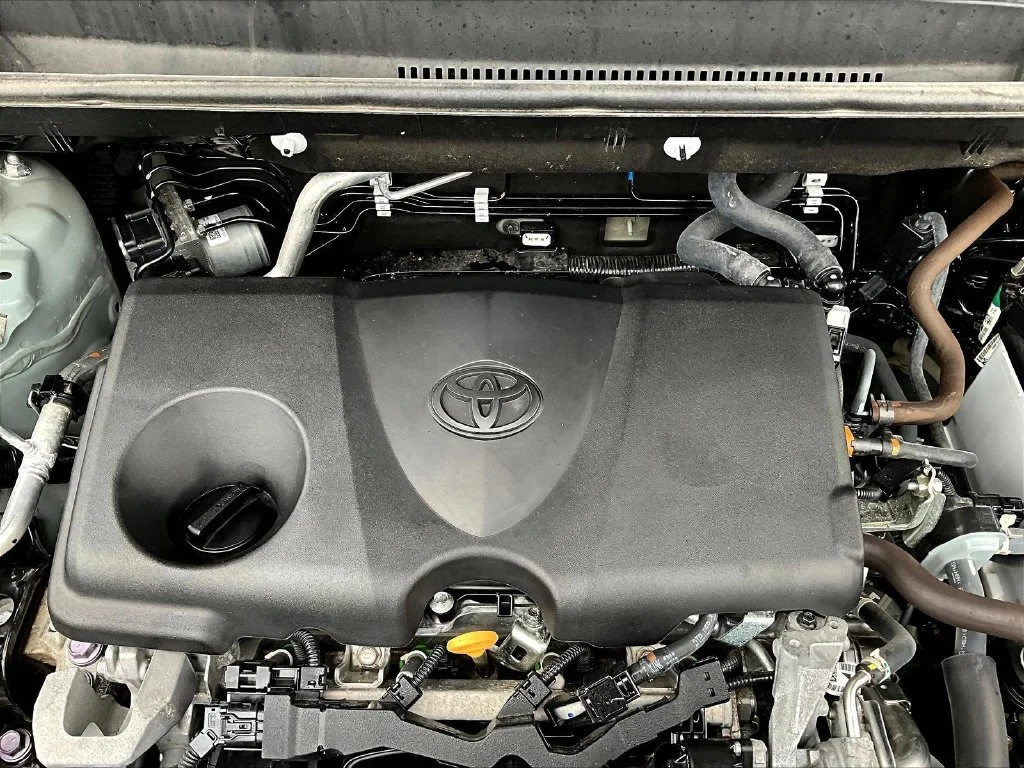 Used 2021 Blue Toyota XLE image 34