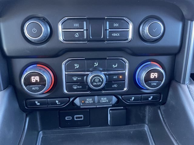 Used 2023 Iridescent Pearl Tricoat Chevrolet Z71 image 19