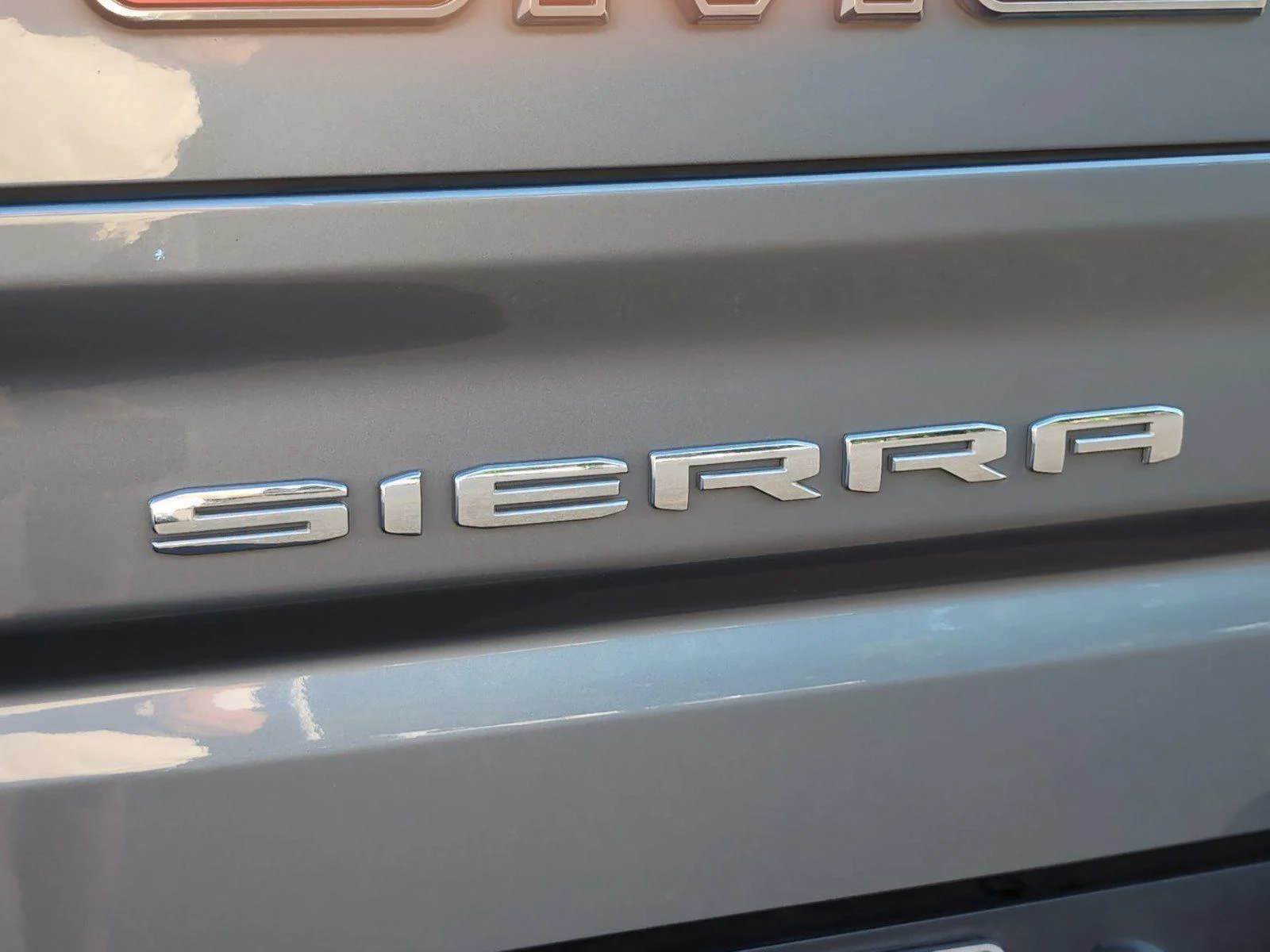 Used 2019 SATIN STEEL METALLIC GMC SLT image 8