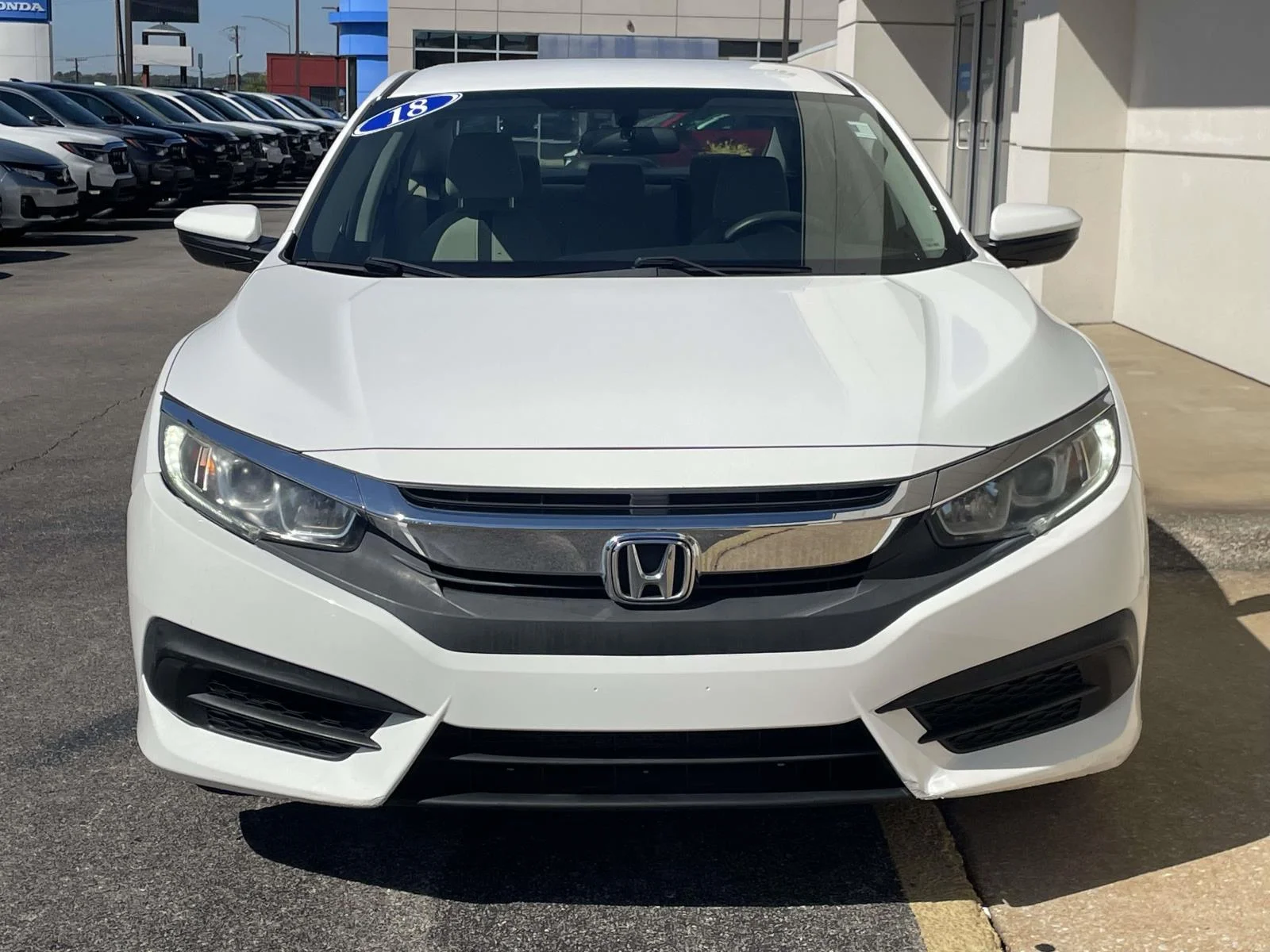 Used 2018 White Honda LX CVT image 5