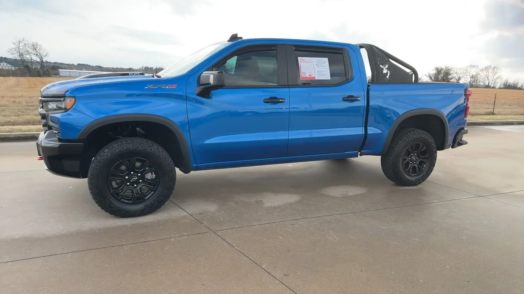 Used 2024 Glacier Blue Metallic Chevrolet ZR2 image 4