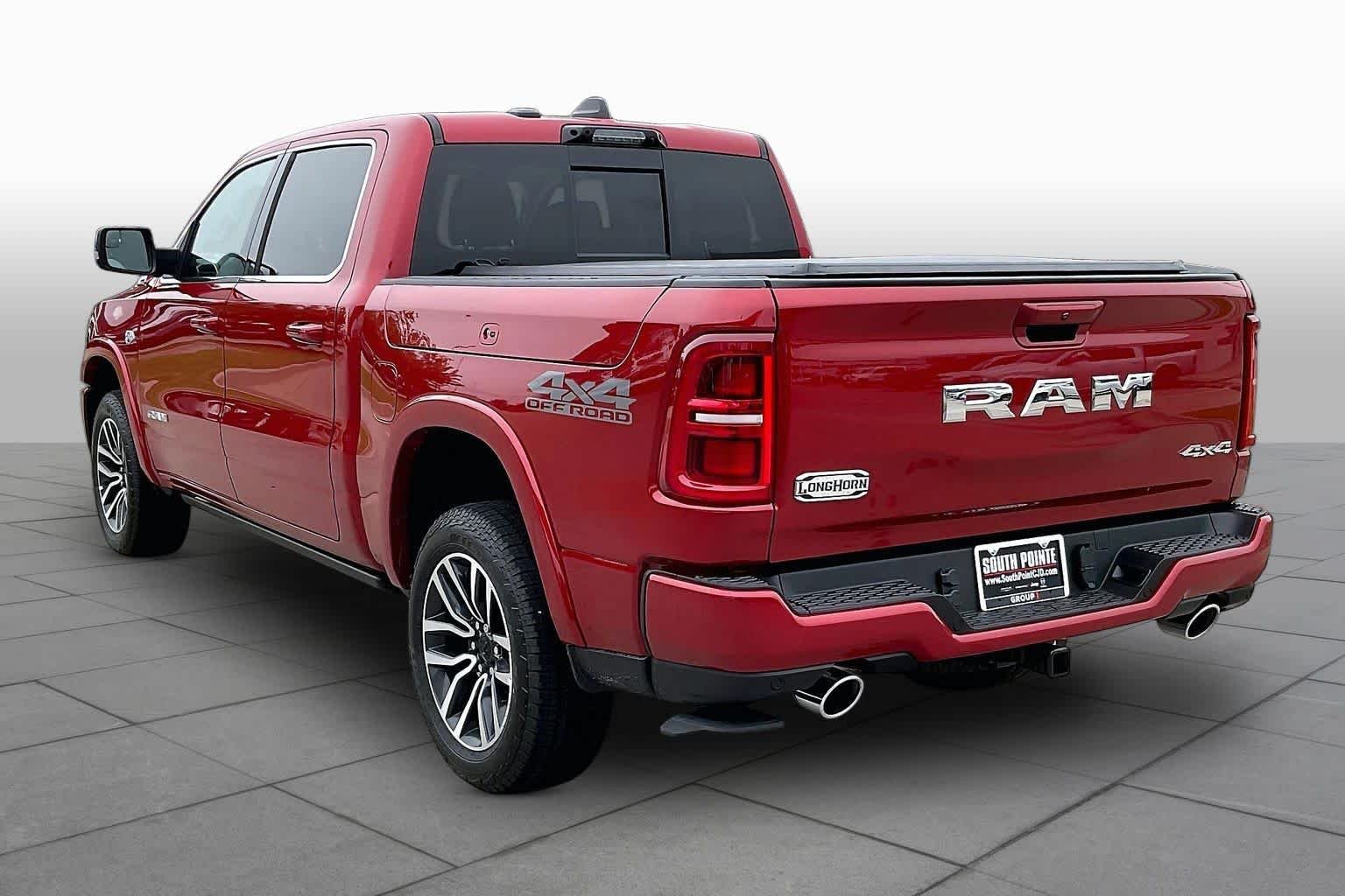 New 2026 Molten Red Pearl-Coat Exterior Paint RAM Longhorn image 12