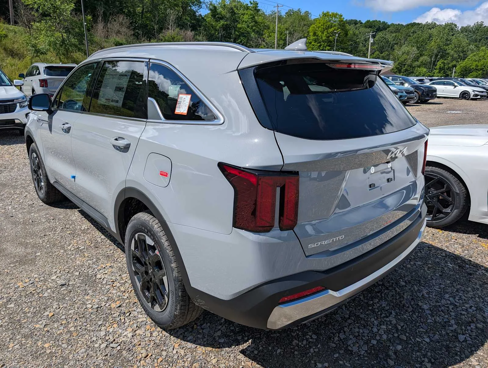 New 2026 Wolf Gray Kia S image 9