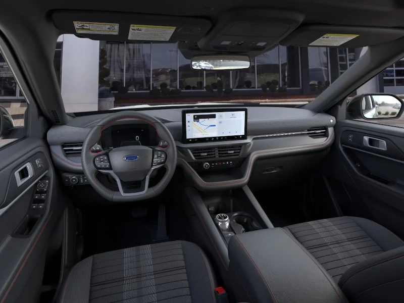 New 2026 Space White Metallic Ford ST-Line image 8