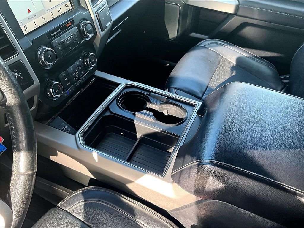 Used 2019 Black Metallic Ford Lariat image 20