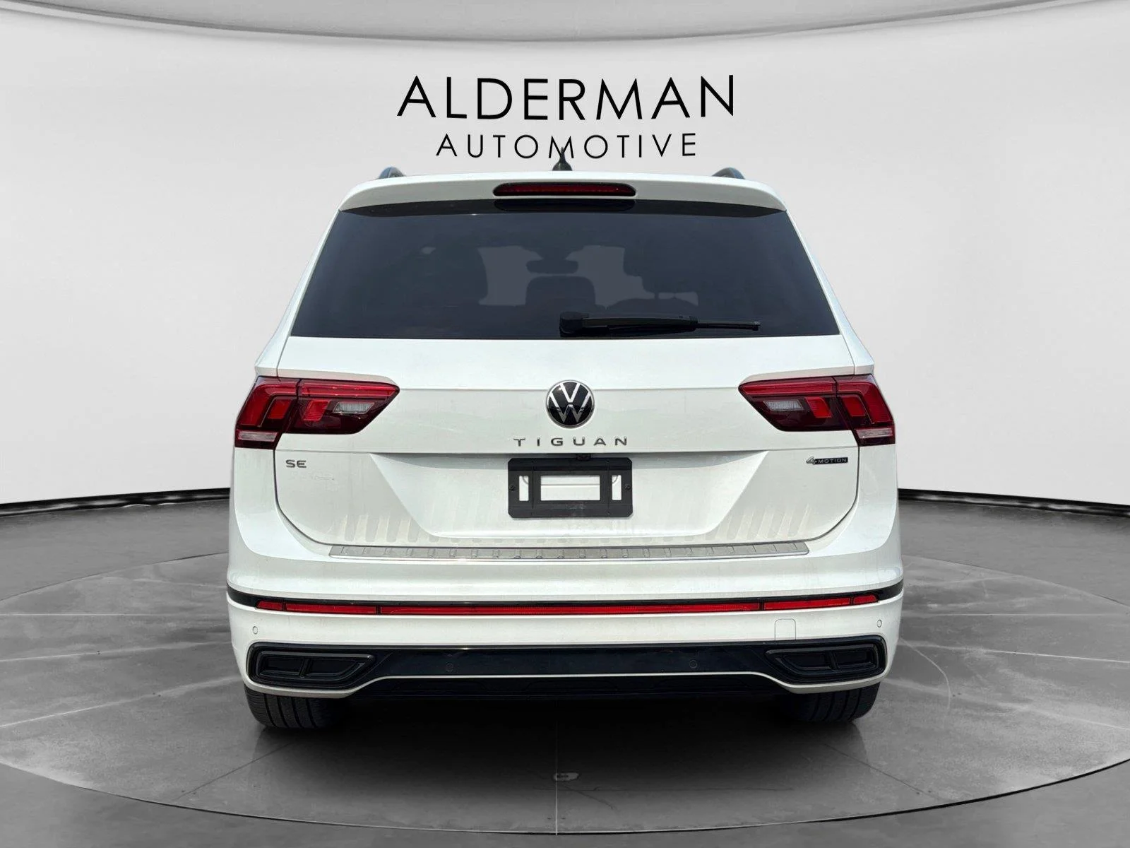Used 2023 Opal White Pearl Volkswagen SE R-Line Black image 4