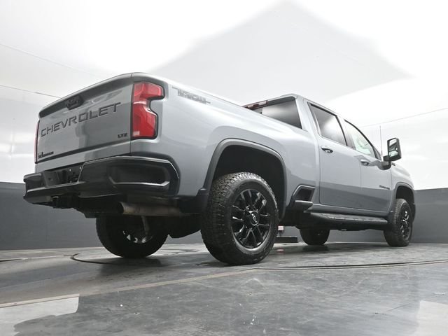 Used 2025 Gray Chevrolet LTZ image 26