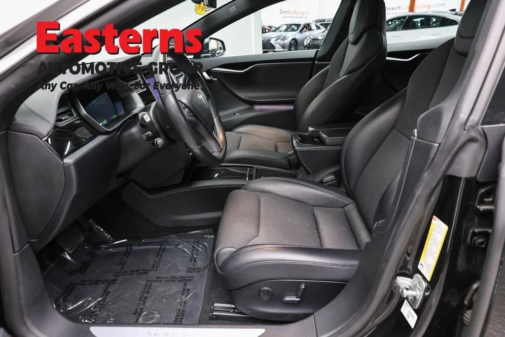 Used 2018 Black Tesla 75D image 14